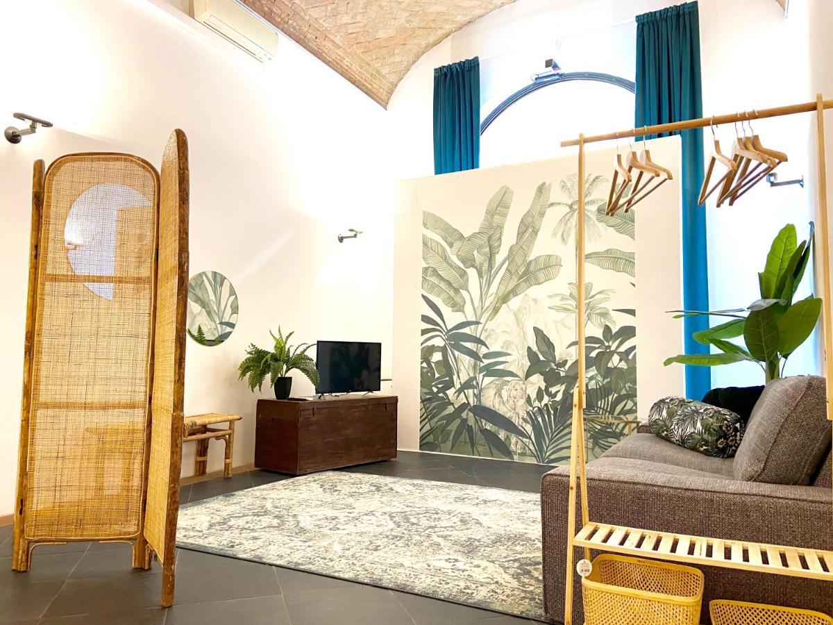The Jungle Apartment Parma Buitenkant foto